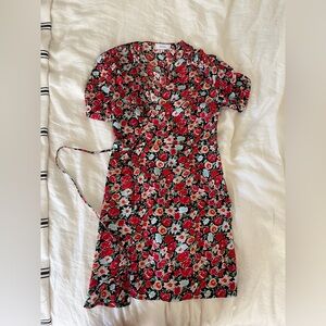 Rihoas dark floral mini wrap dress